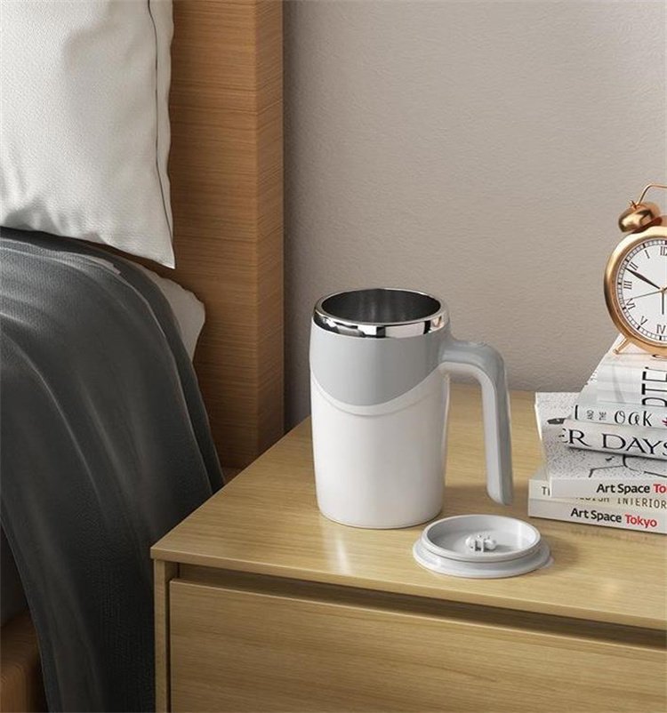 ミキサーカップ 充電 牛乳カップ 自動攪拌 大人気 オフィス コップ 携帯 電動 磁気回転 ワンタッチ冷却 - 画像 (4)
